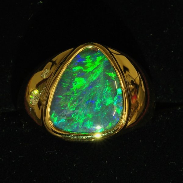 Large green opal gold ring