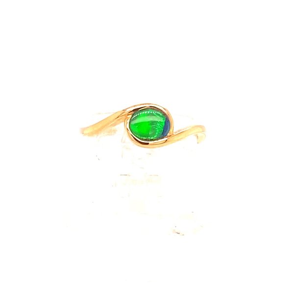 Bright round opal ring